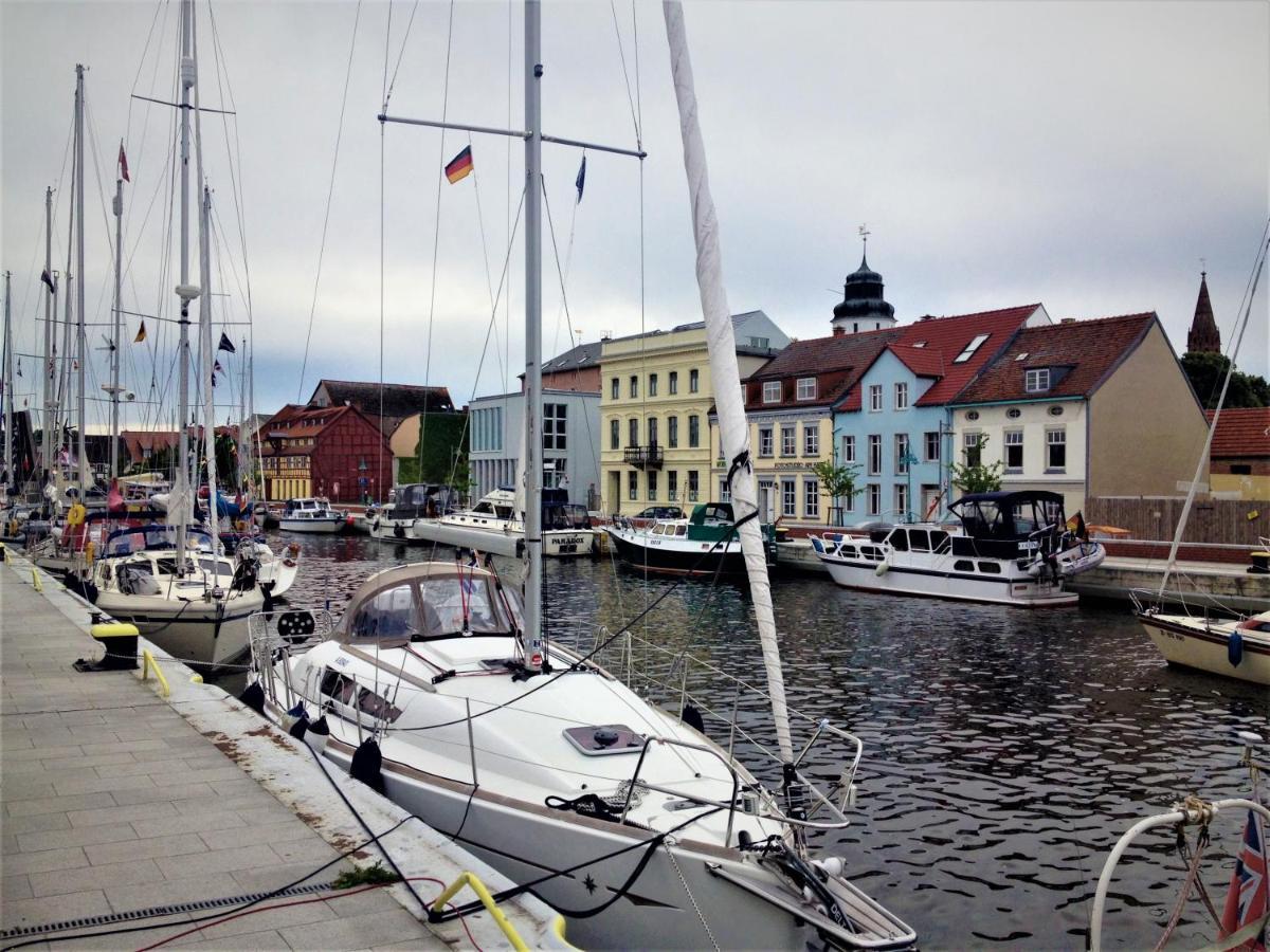 Fischerhaus Godewind 60 Qm Altwarp Екстериор снимка