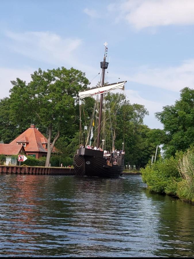 Fischerhaus Godewind 60 Qm Altwarp Екстериор снимка